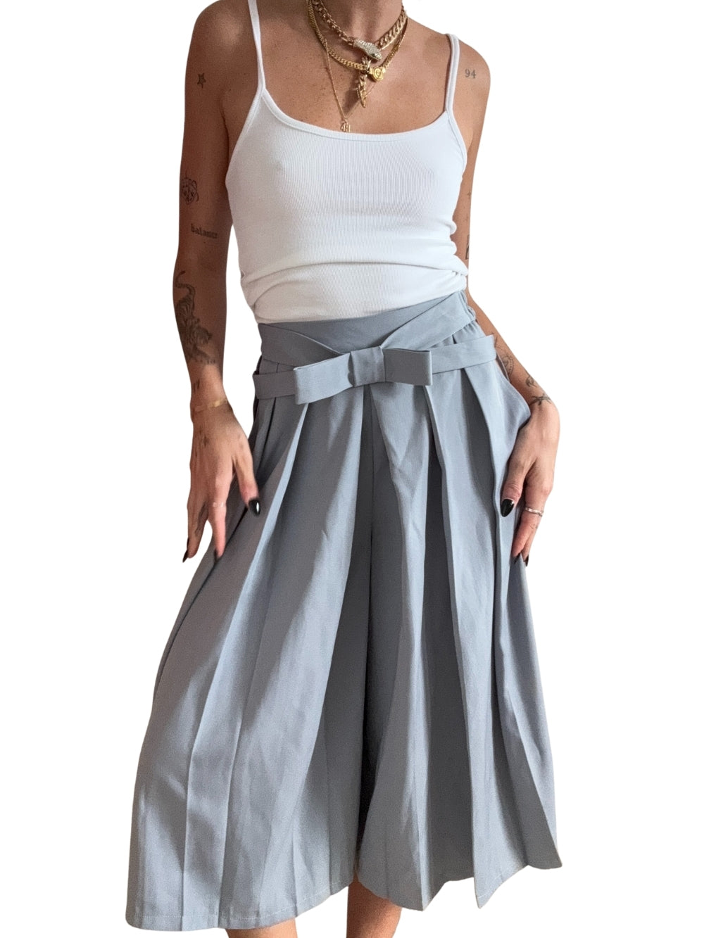 Pleated Wide Leg Capris